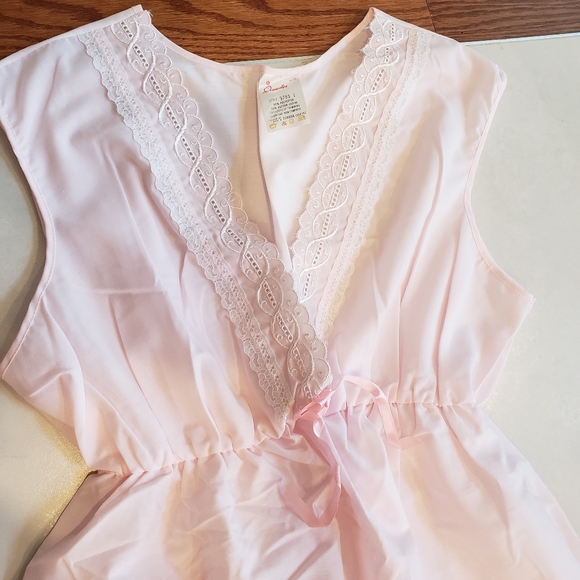 Queentex Women's Pink Large Lingerie- robe and gown - Picture 5 of 7